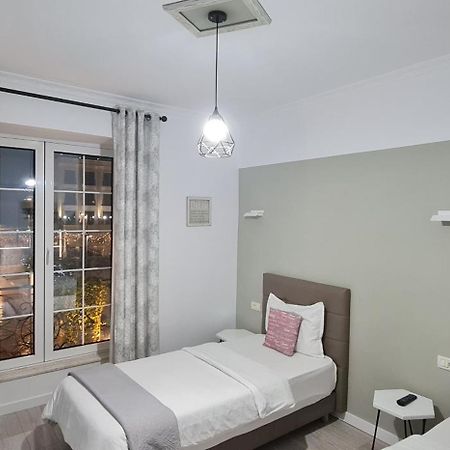 Funky Guest House & Adventures Permet Luaran gambar
